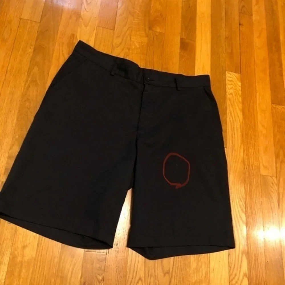 Men’s Bolle Tech Black‎ Golf Shorts Sz 36.